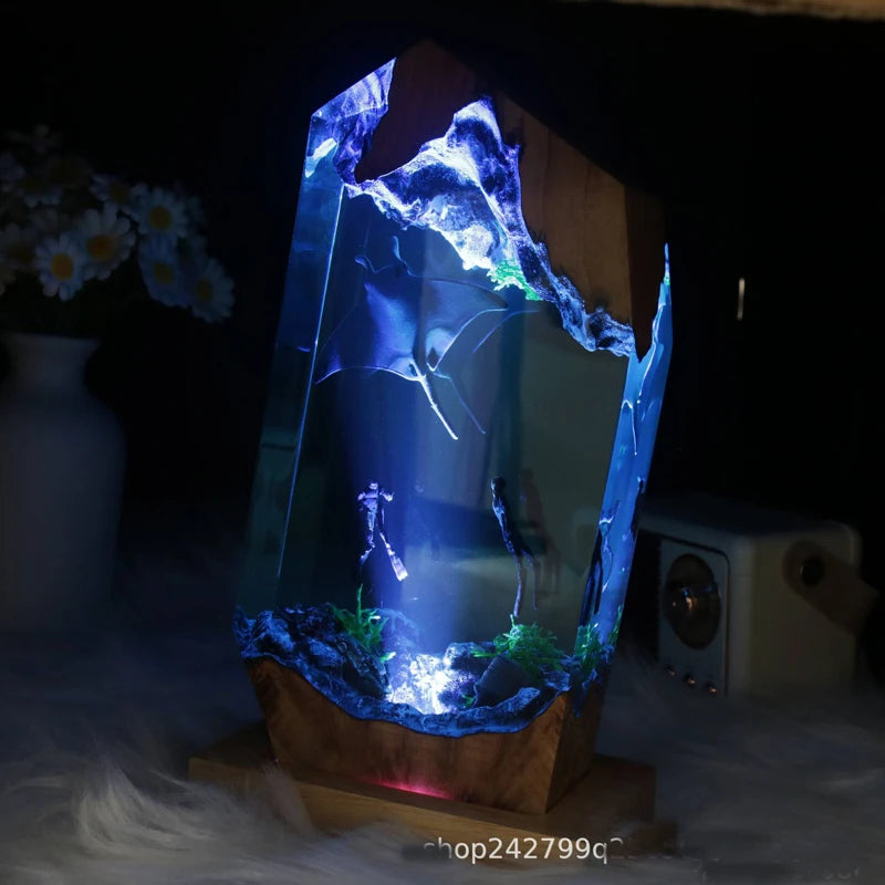 Manta Ray Resin Table Lamp