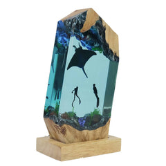 Manta Ray Resin Table Lamp