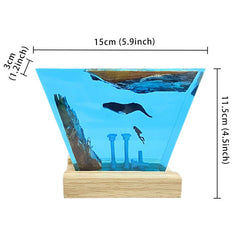 Pillars Whale and DIver Underwater Resin Table Light