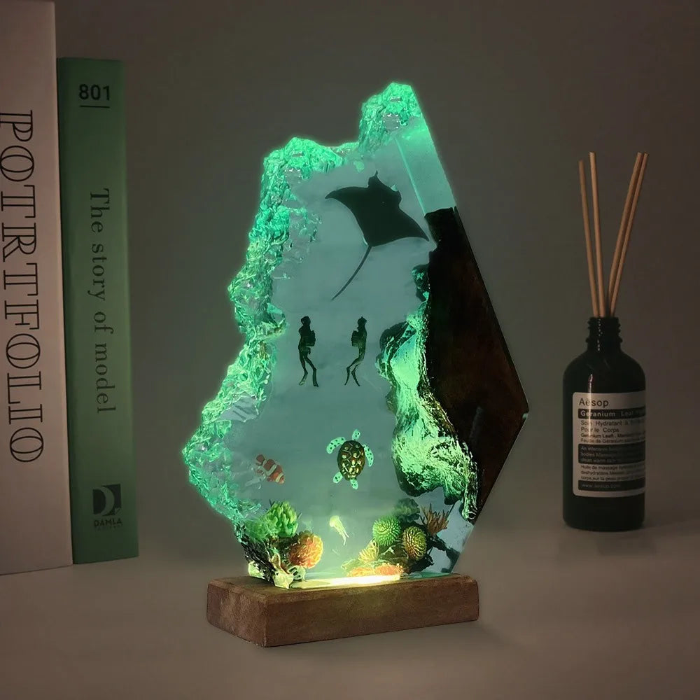 Ascending Divers with Manta ray Table Lamp