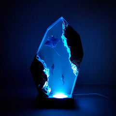 Swimming with Ray Resin Table Lamp