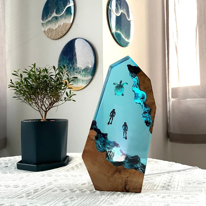 Divers and Turtle Underwater Resin Table Light
