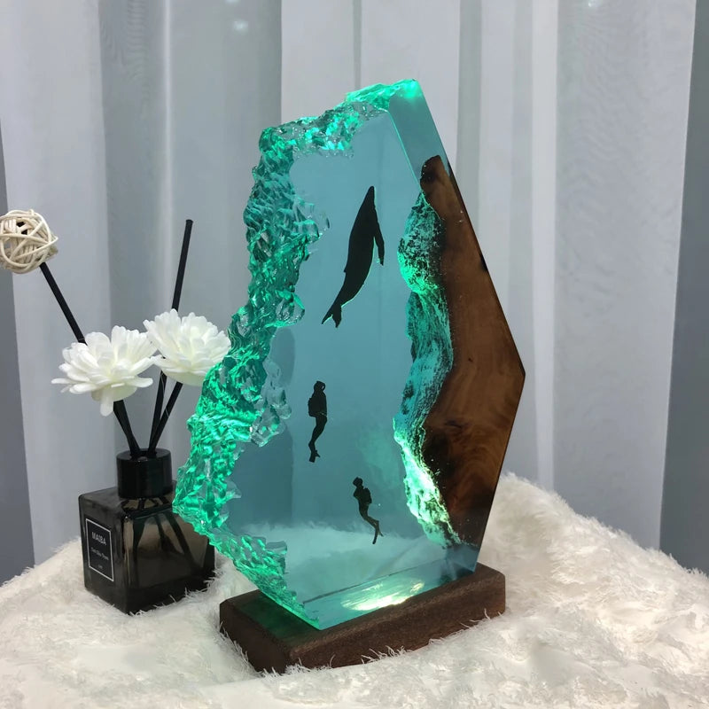 Swimming Up Resin Table Lamp