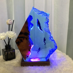 Swimming Up Resin Table Lamp