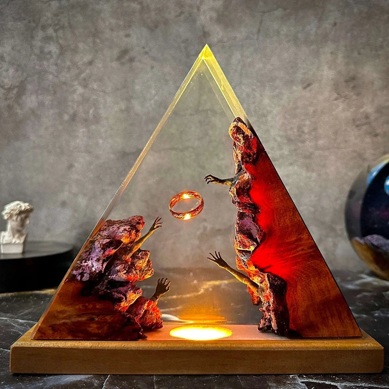 The One Ring Triangular Resin Table Lamp